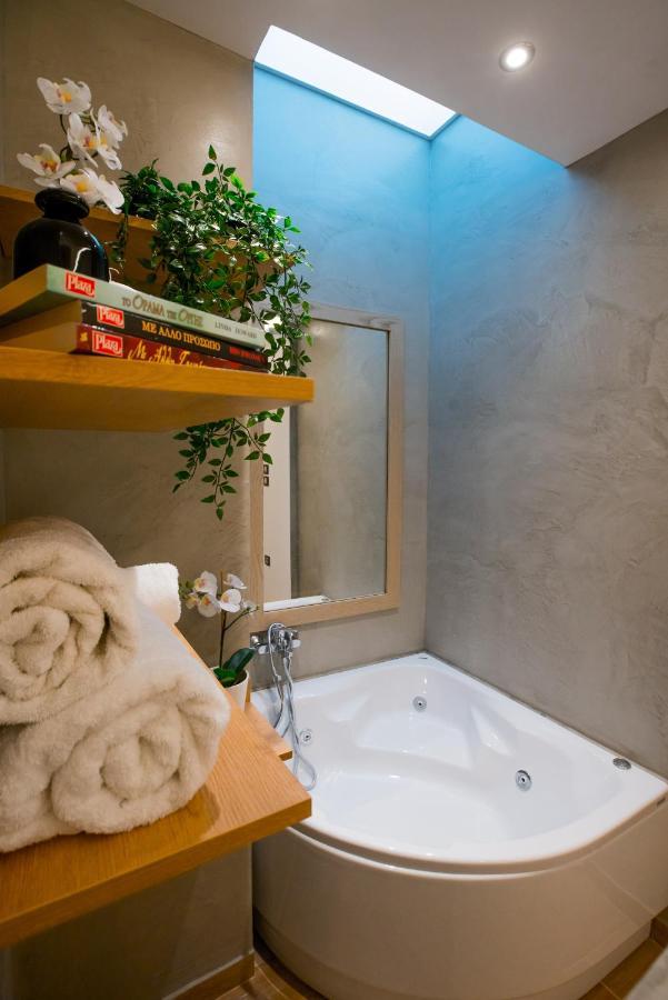 Athenian Living Suites Esterno foto