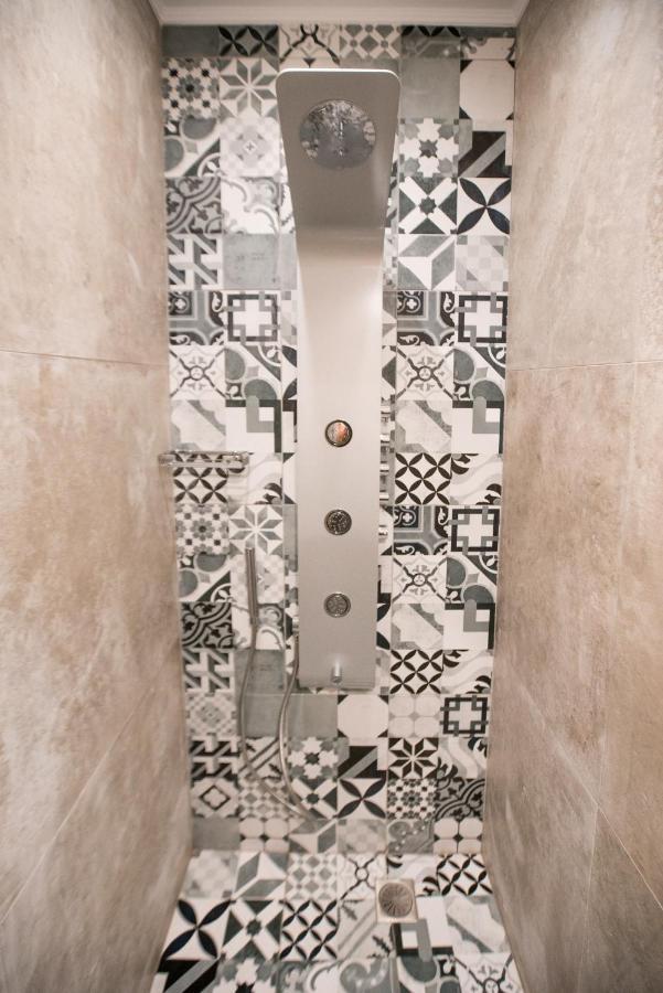 Athenian Living Suites Esterno foto