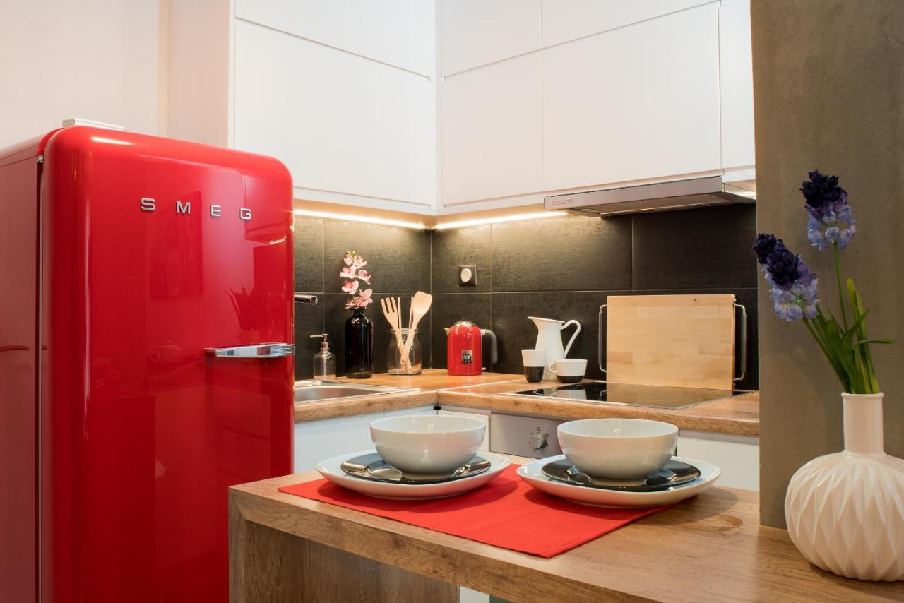 Athenian Living Suites Esterno foto