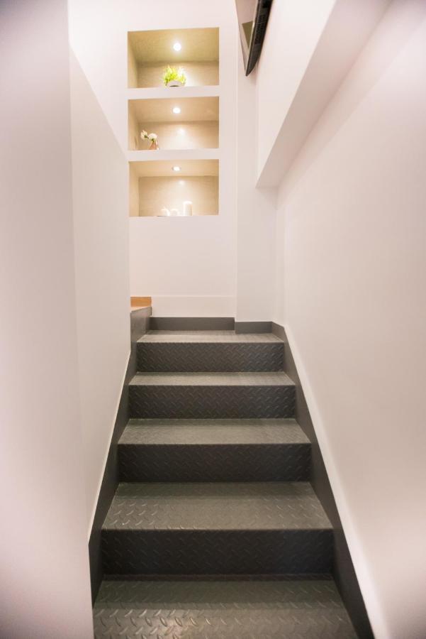 Athenian Living Suites Esterno foto