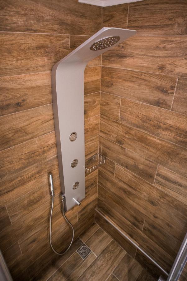 Athenian Living Suites Esterno foto